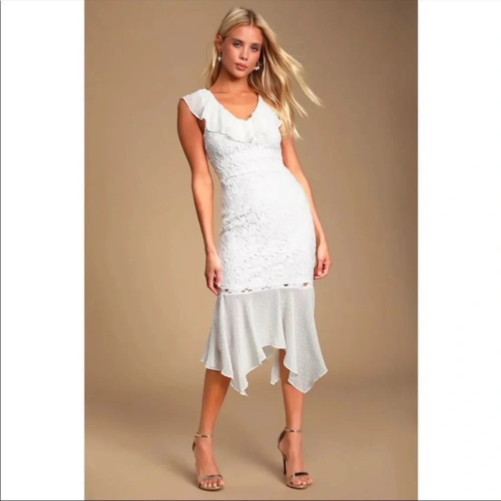 NWT Luluβs Dagny Lace Swiss Dot Ruffled Midi Dress - Picture 3 of 10